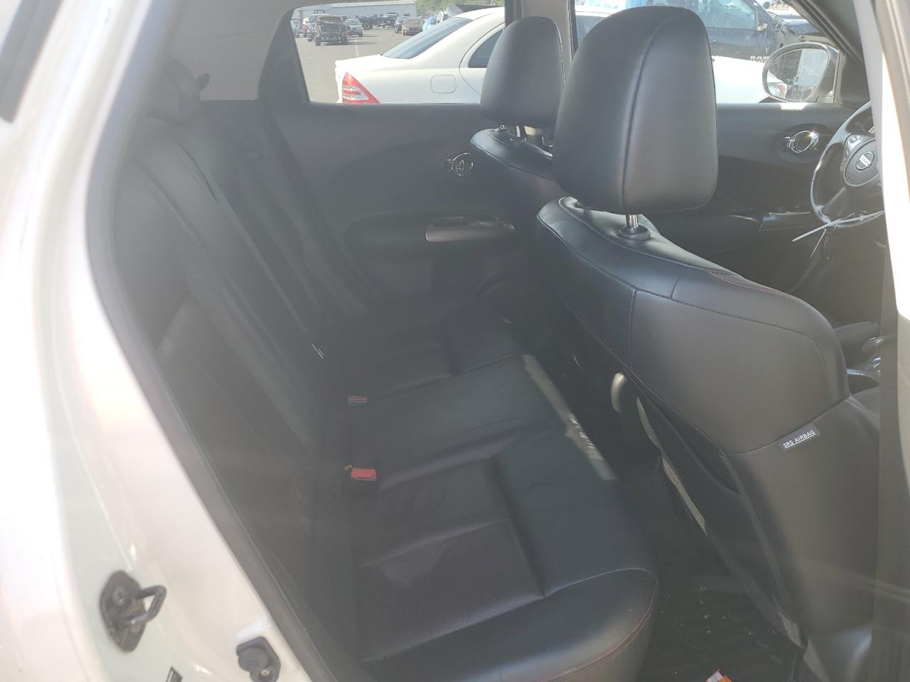 JN8AF5MV4BT028721 2011 Nissan Juke S