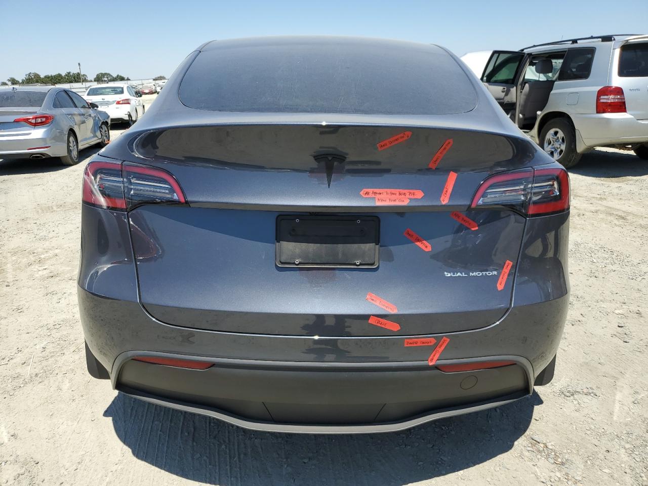 7SAYGDEE6PF711338 2023 Tesla Model Y