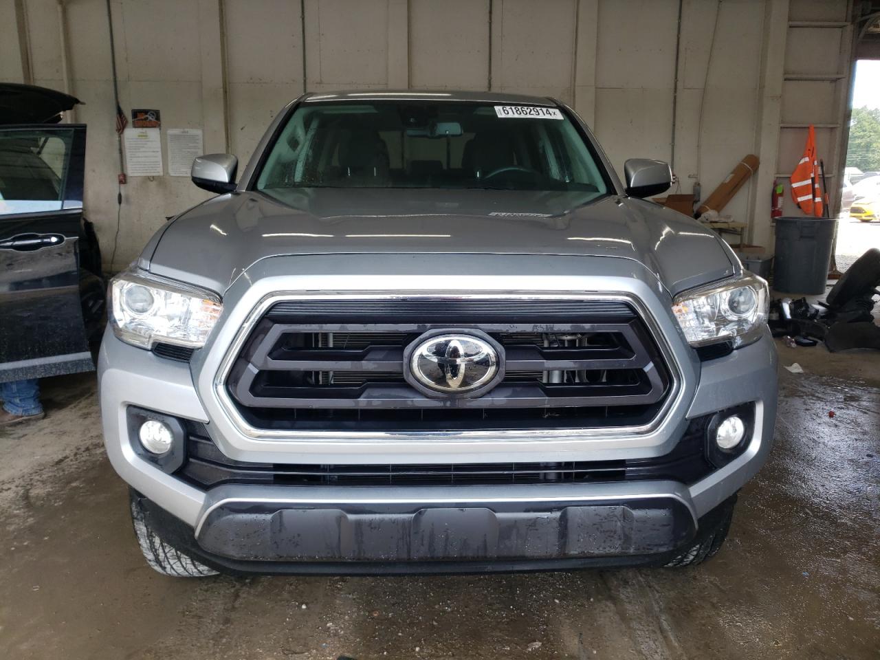 3TMCZ5AN0NM517698 2022 Toyota Tacoma Double Cab