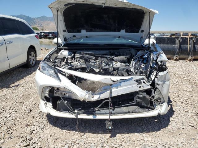 VIN 4T1B21HK9JU008375 2018 Toyota Camry, Hybrid no.5