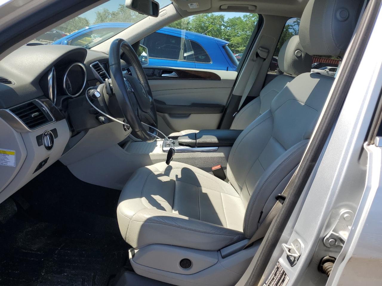 4JGDA5HB1CA025887 2012 Mercedes-Benz Ml 350 4Matic