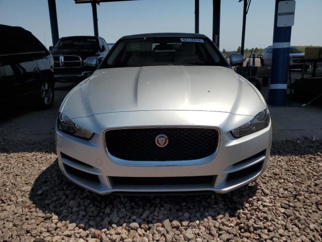 VIN SAJAD4GX3JCP36645 2018 Jaguar XE, Premium no.5