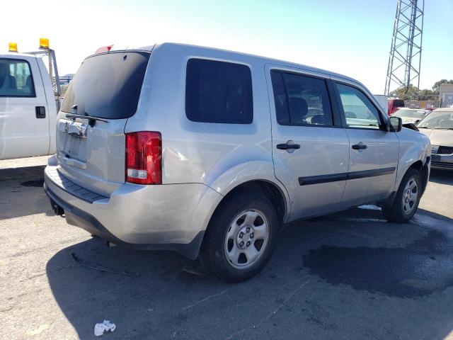 VIN 5FNYF3H22DB042248 2013 Honda Pilot, LX no.3