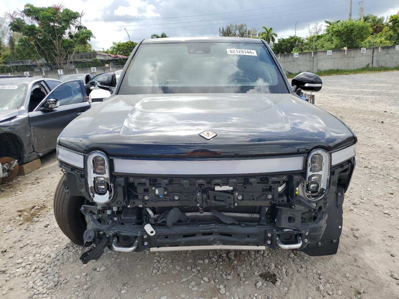 2022 Rivian R1T Adventure vin: 7FCTGAAA0NN015639