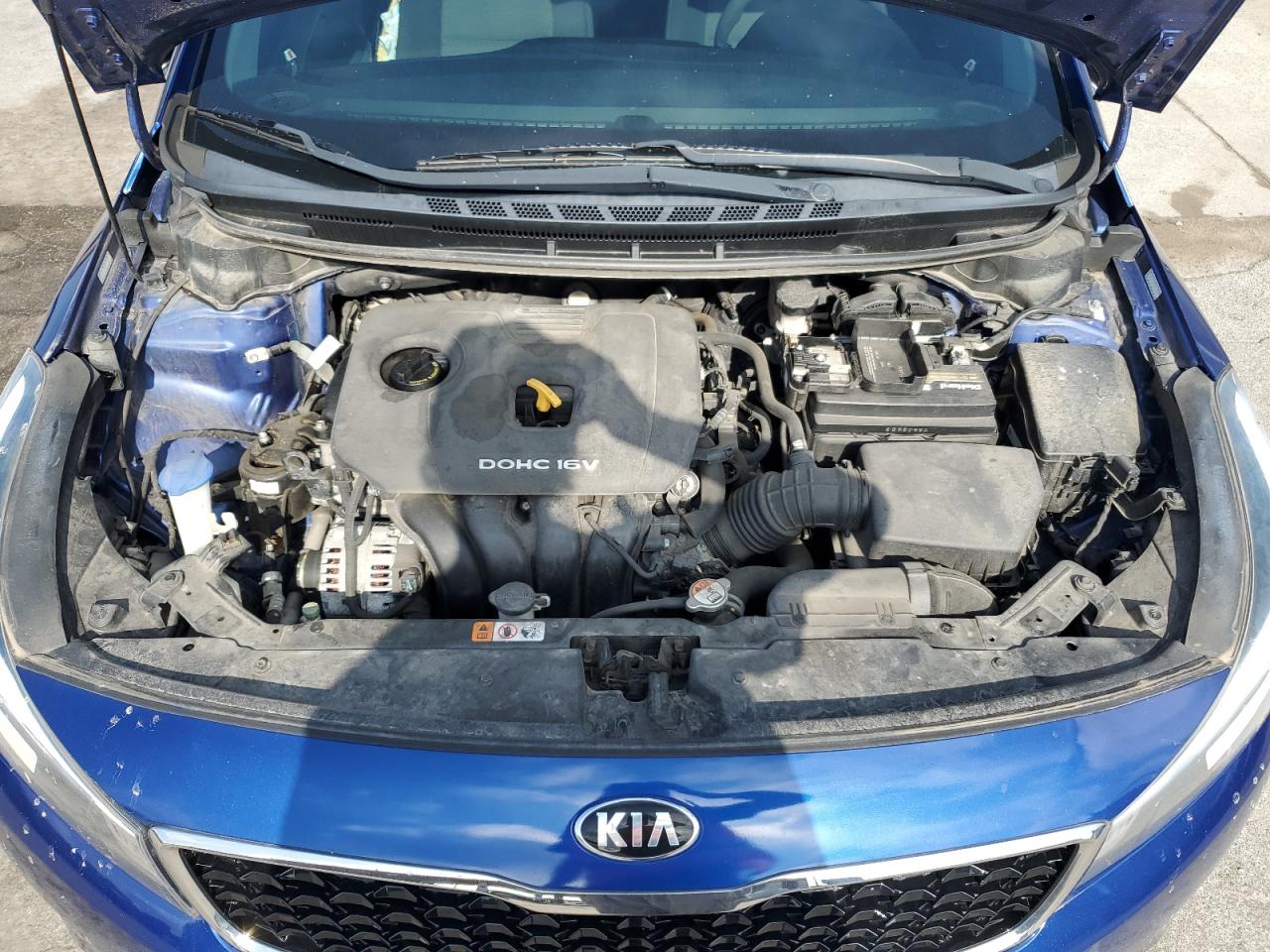 2017 Kia Forte Lx vin: 3KPFK4A71HE054207