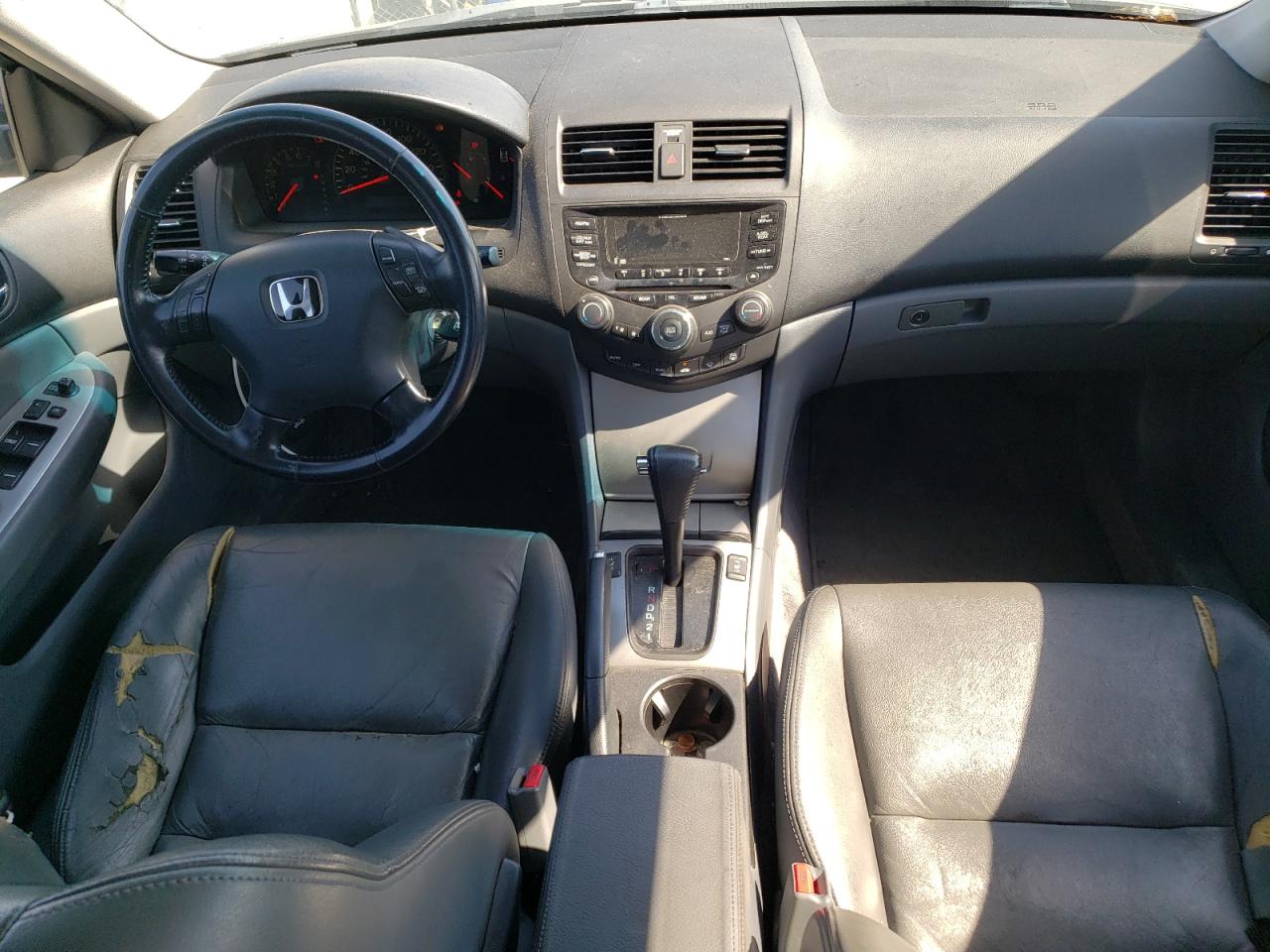 JHMCM56824C000774 2004 Honda Accord Ex