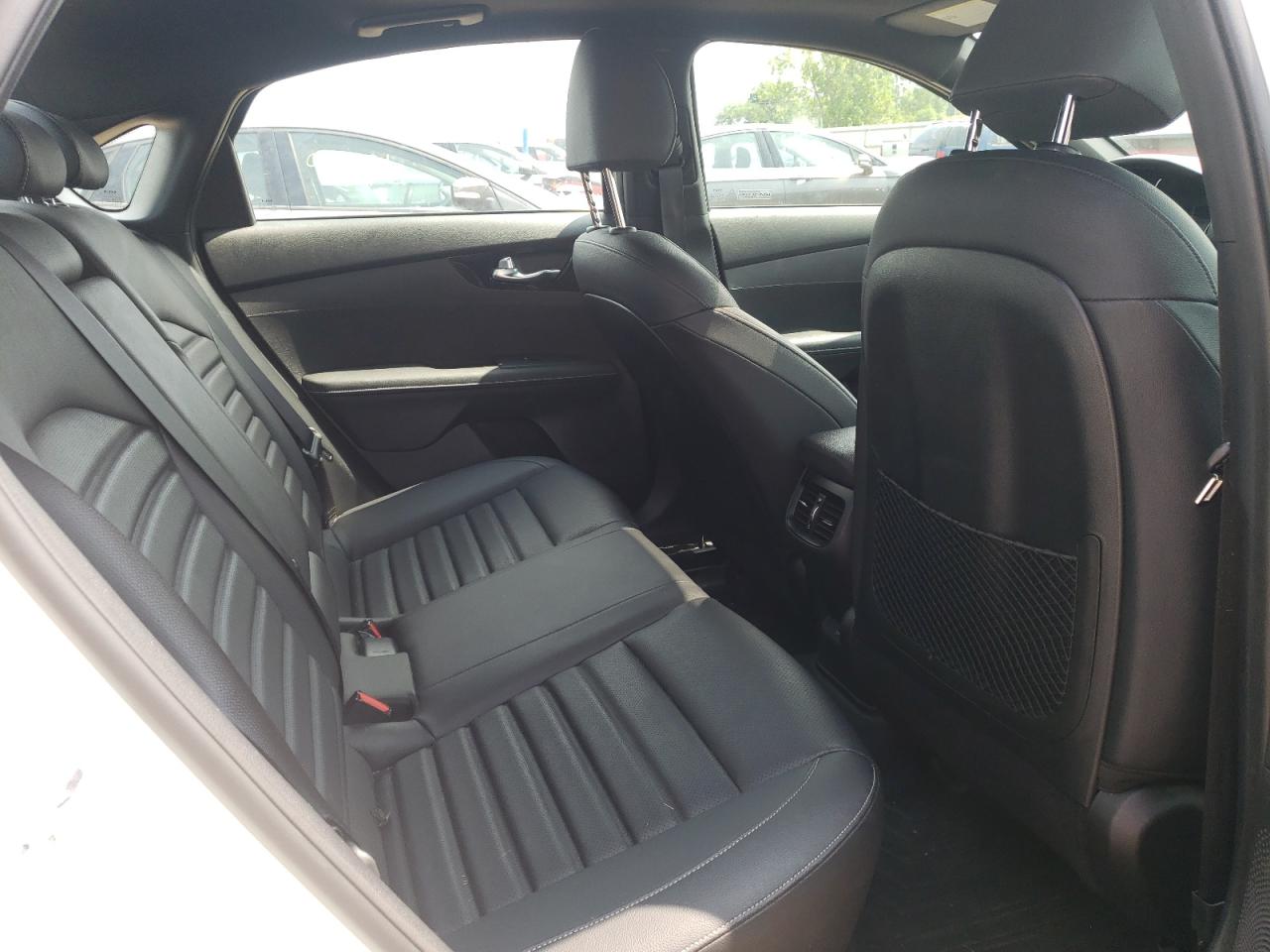 3KPF54AD3NE510944 2022 Kia Forte Gt Line