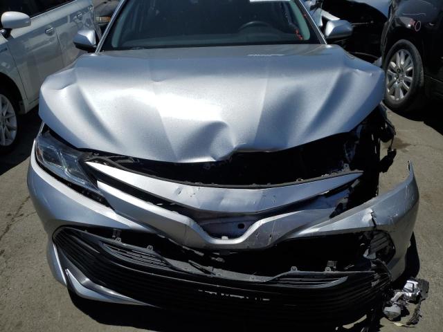 VIN 4T1B11HK3KU743132 2019 Toyota Camry, L no.11