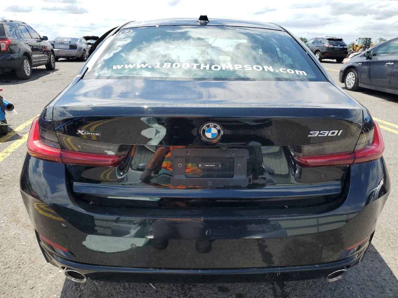 3MW89FF03P8D48102 2023 BMW 330Xi