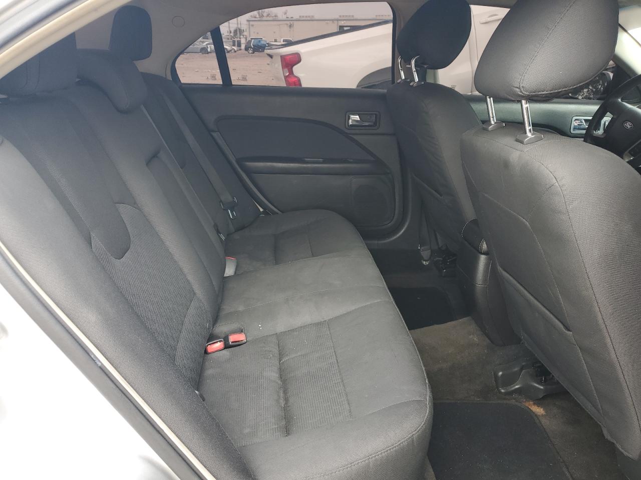 3FAHP0HA2CR418050 2012 Ford Fusion Se