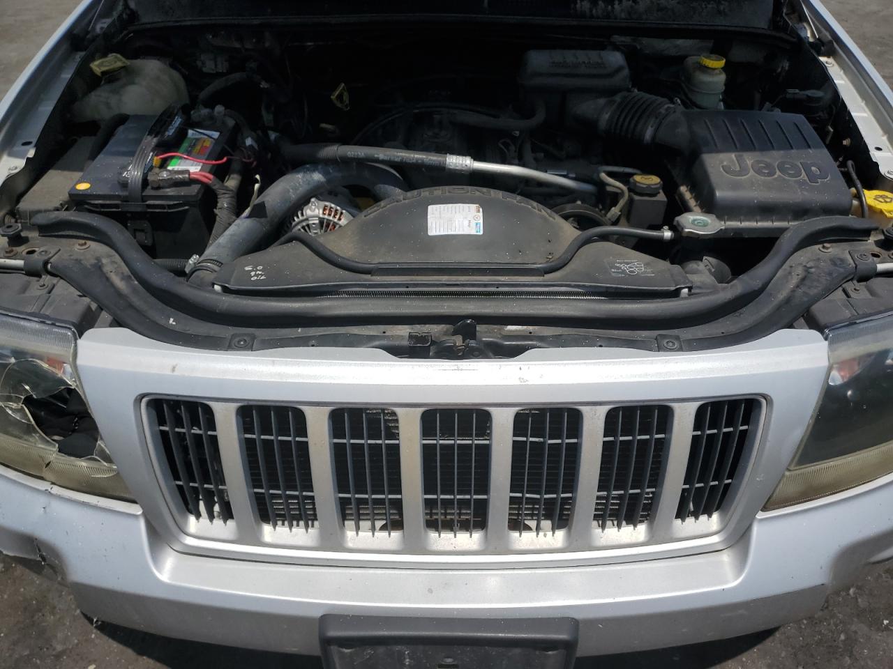 1J4GW48SX4C122647 2004 Jeep Grand Cherokee Laredo