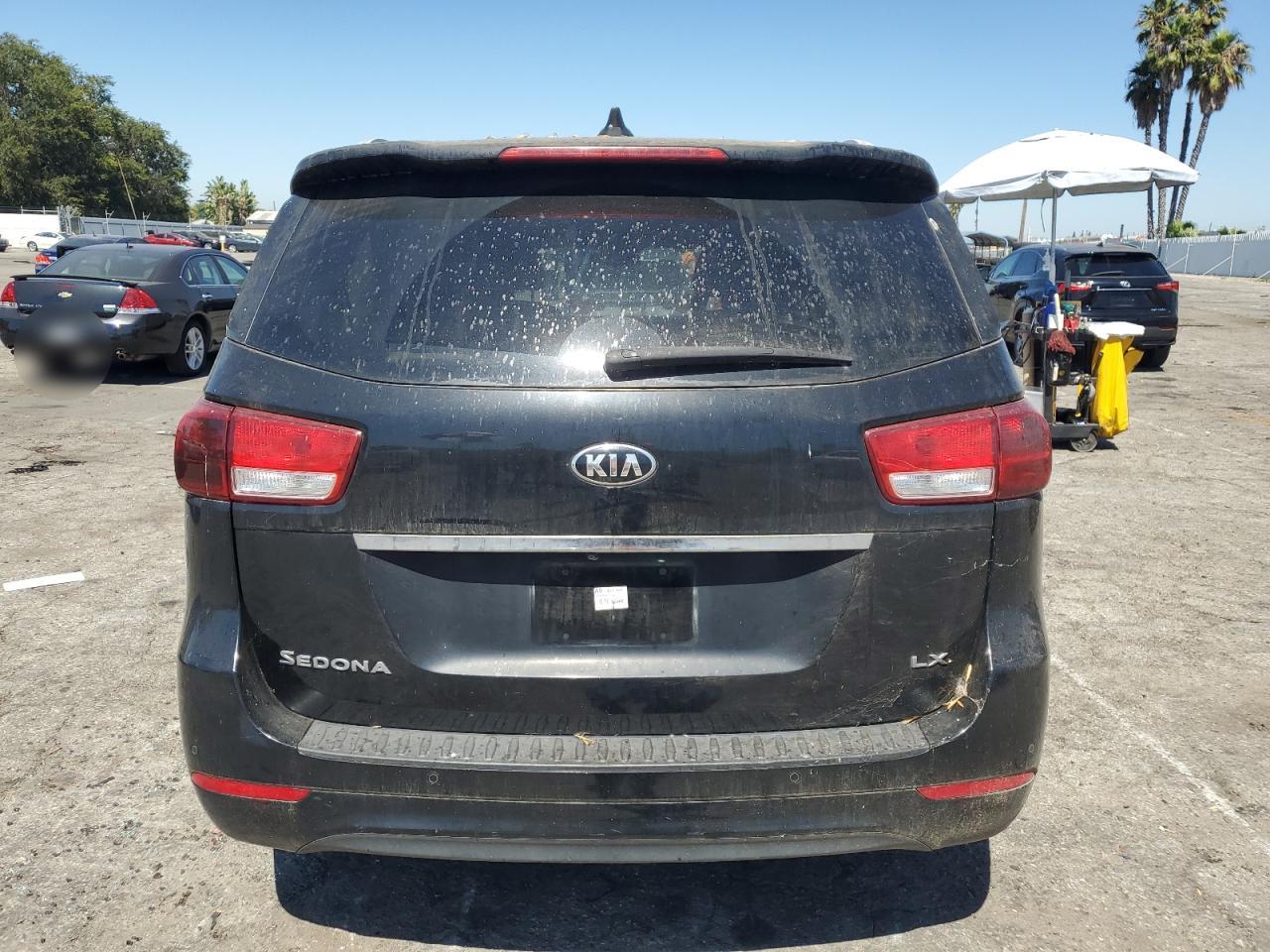 KNDMB5C18F6026445 2015 Kia Sedona Lx