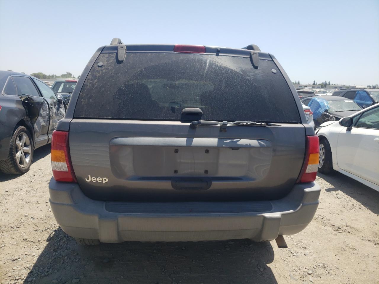 1J4GX48S42C258069 2002 Jeep Grand Cherokee Laredo