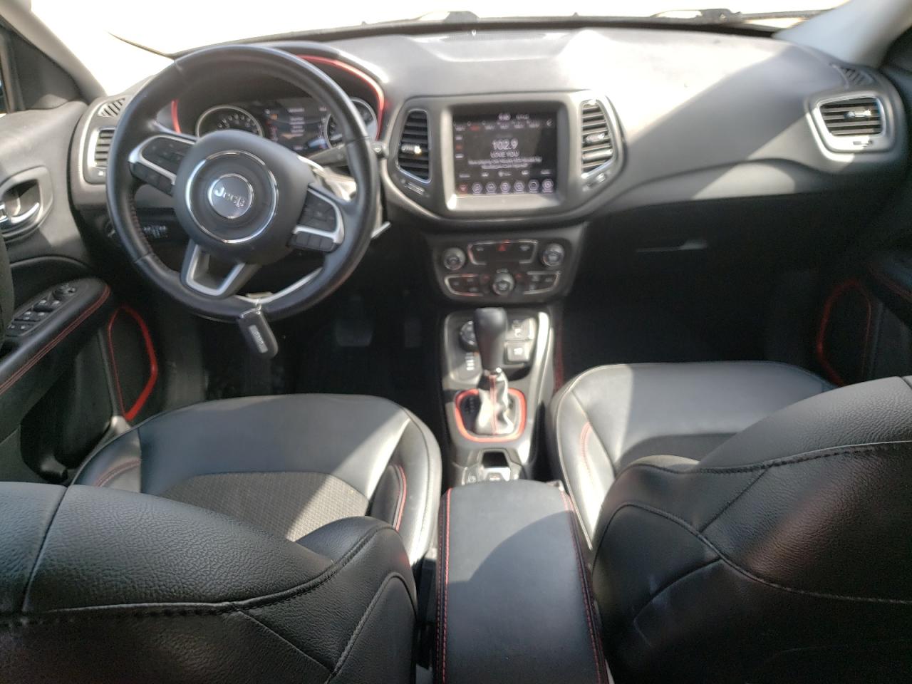 3C4NJDDBXKT849063 2019 Jeep Compass Trailhawk