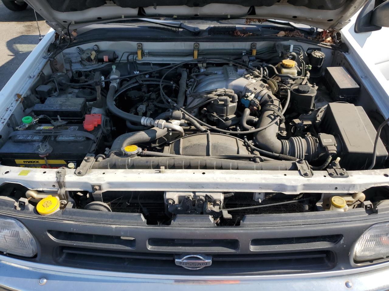 JN8AR05S3WW285694 1998 Nissan Pathfinder Xe