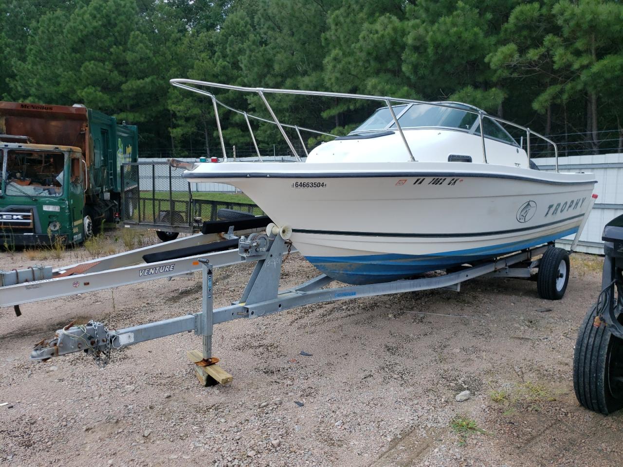 Lot #2878917681 2000 BAYL BOAT