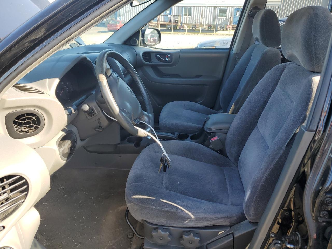 KM8SC73DX4U824587 2004 Hyundai Santa Fe Gls