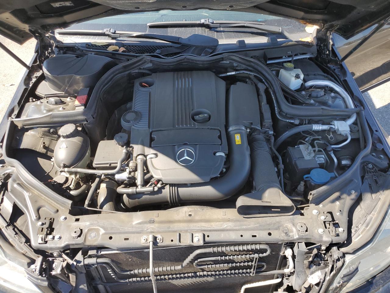 WDDGF4HB2CR205934 2012 Mercedes-Benz C 250