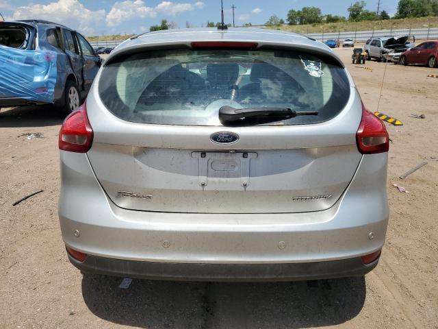 VIN 1FADP3N2XJL289547 2018 Ford Focus, Titanium no.6