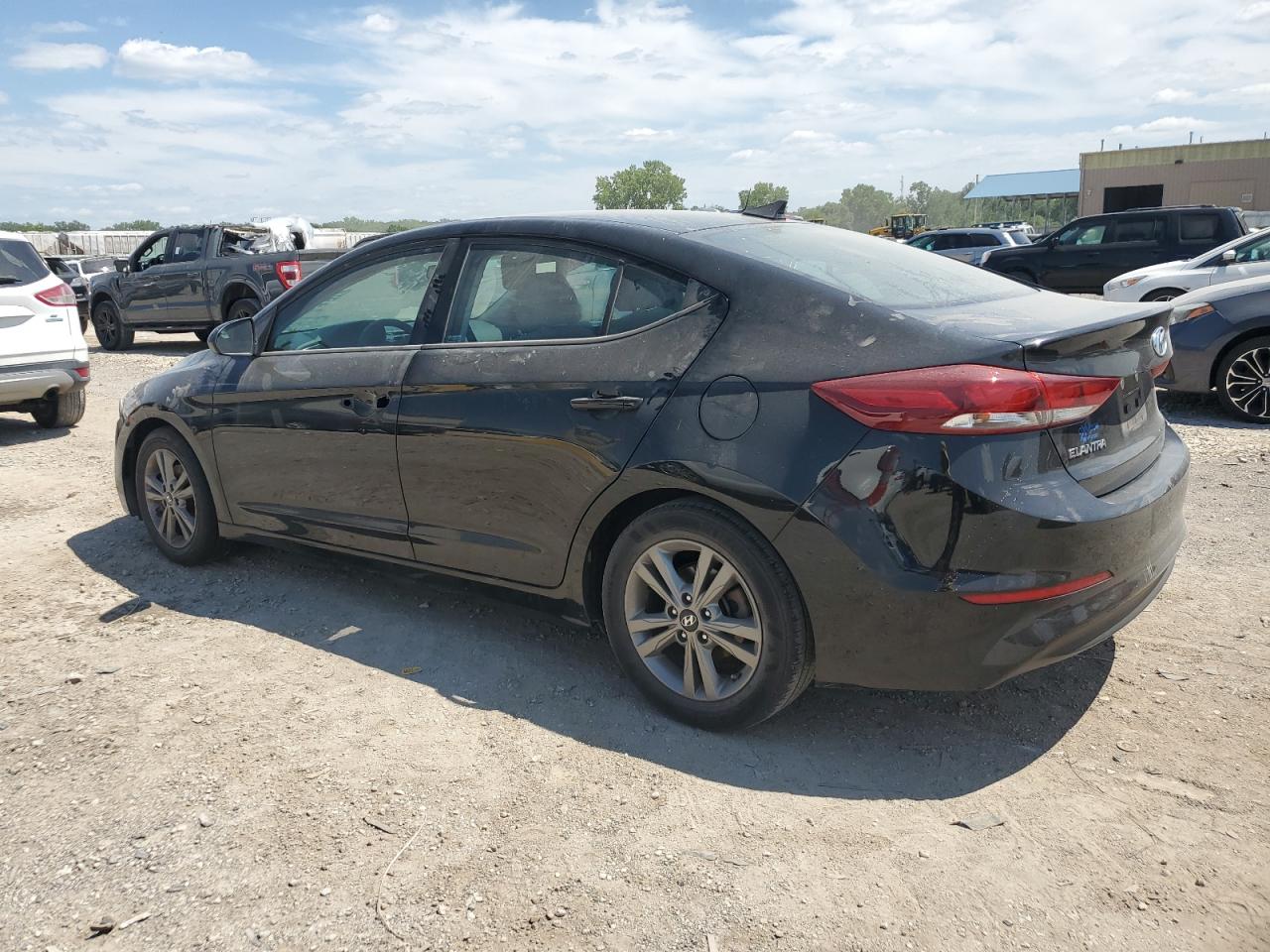 Lot #2833881208 2018 HYUNDAI ELANTRA SE