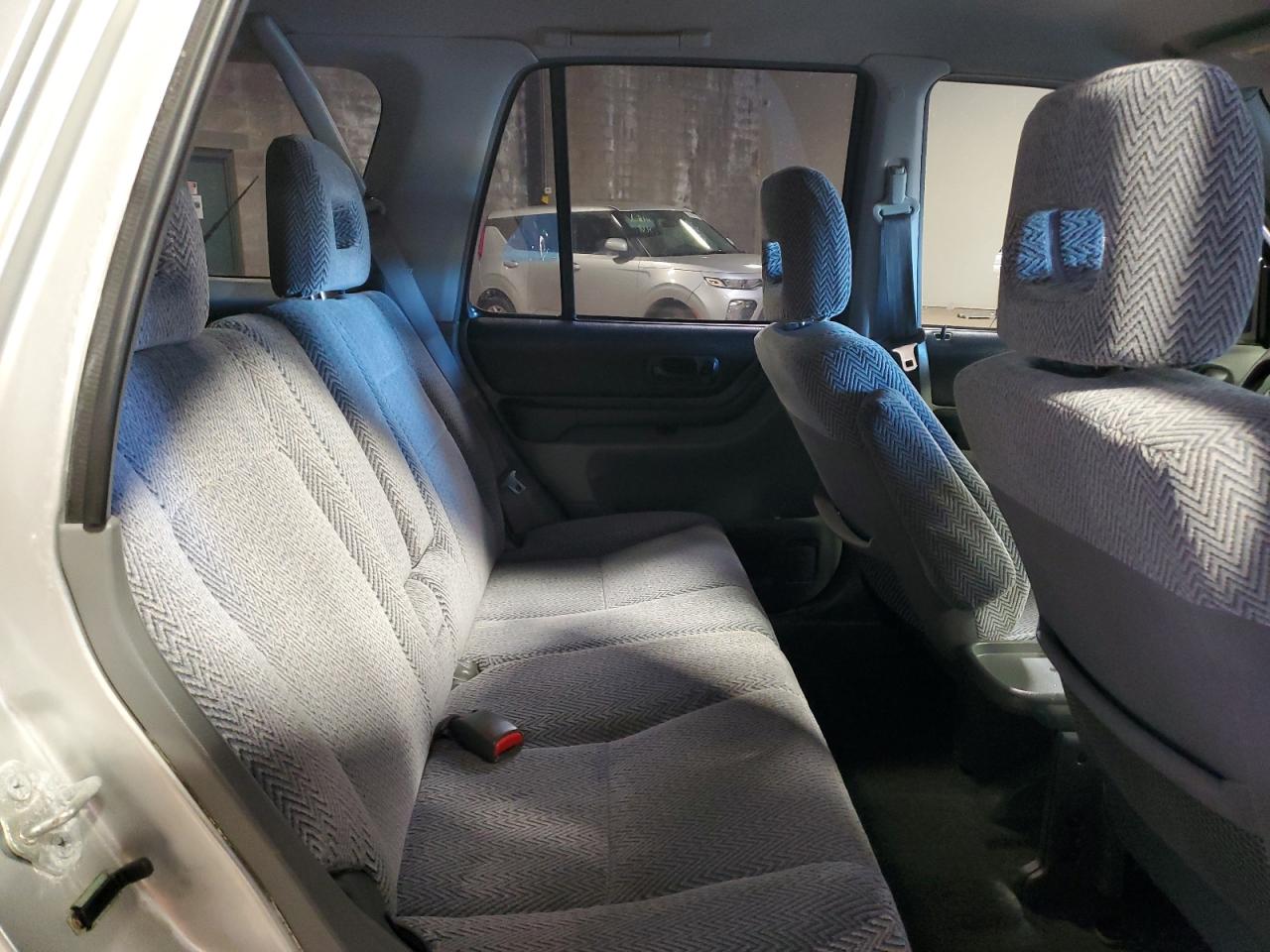 JHLRD1841WC056418 1998 Honda Cr-V Lx