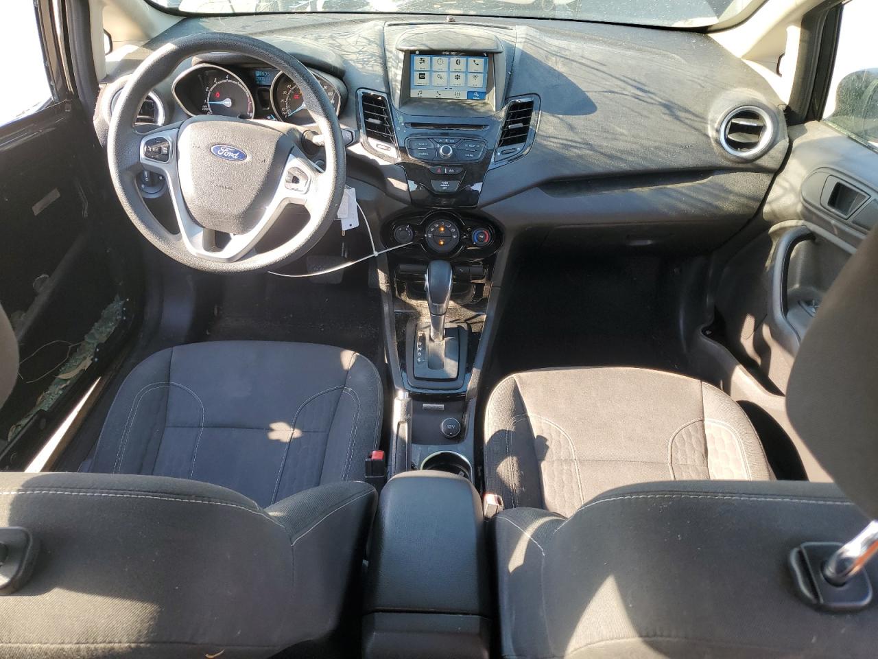 3FADP4BJ7KM149814 2019 Ford Fiesta Se