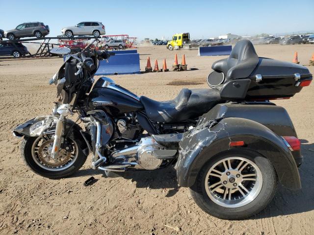 2021 HARLEY-DAVIDSON FLHTCUTG 1HD1MAF19MB856243