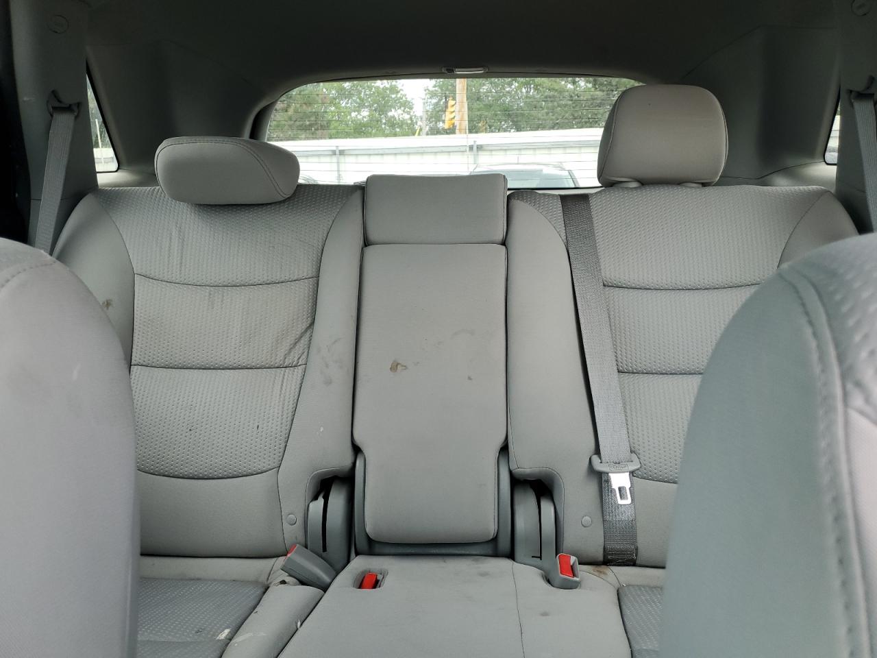 5XYKT3A11CG265601 2012 Kia Sorento Base