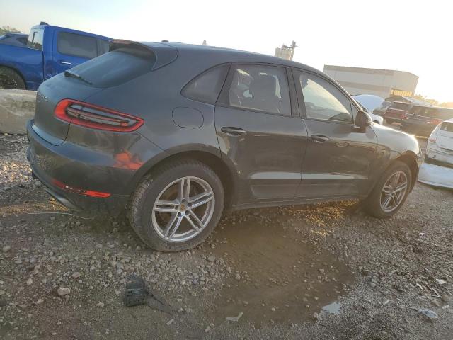 VIN WP1AA2A55HLB82021 2017 Porsche Macan no.3