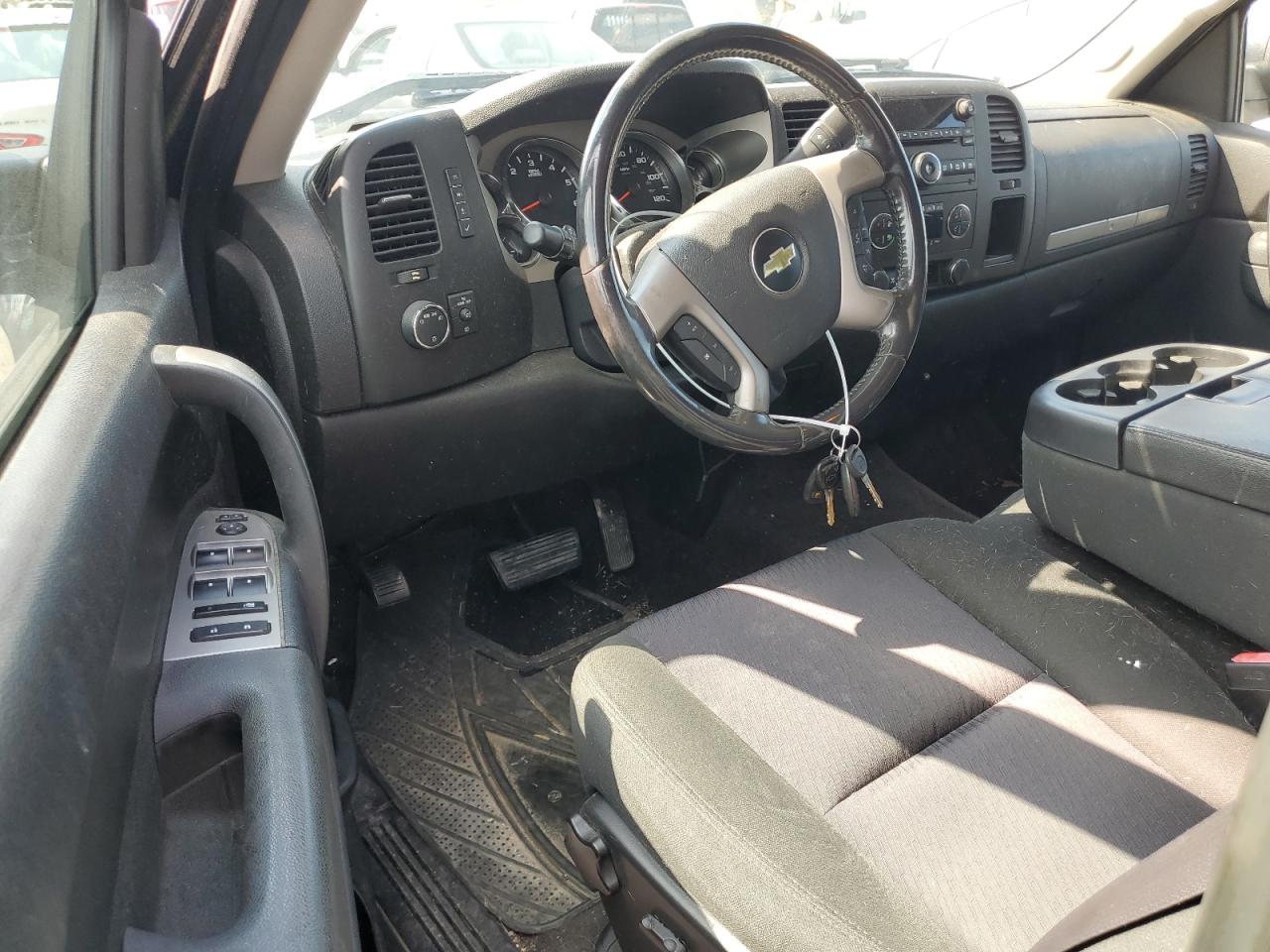 1GCRKSE32BZ413052 2011 Chevrolet Silverado K1500 Lt