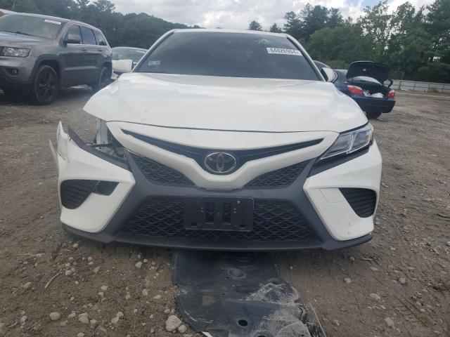 VIN JTNB11HK2J3041601 2018 Toyota Camry, L no.5