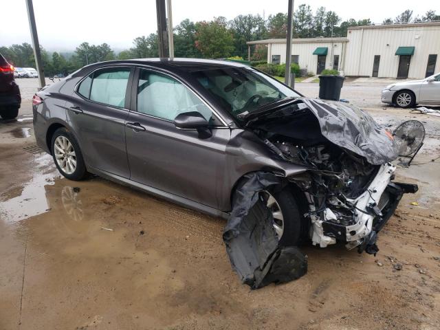 VIN 4T1B11HKXJU516132 2018 Toyota Camry, L no.4