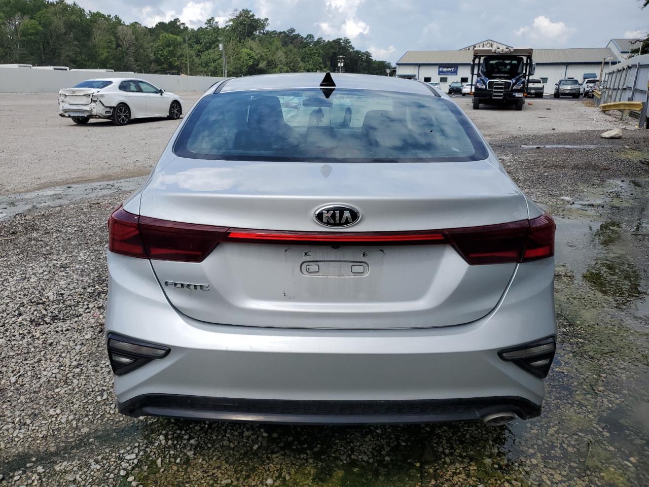 3KPF24AD1ME349677 2021 Kia Forte Fe