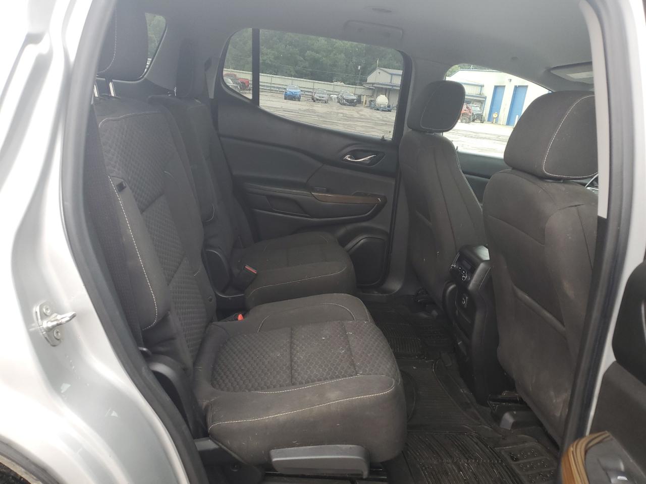 1GKKNLLA8JZ211710 2018 GMC Acadia Sle