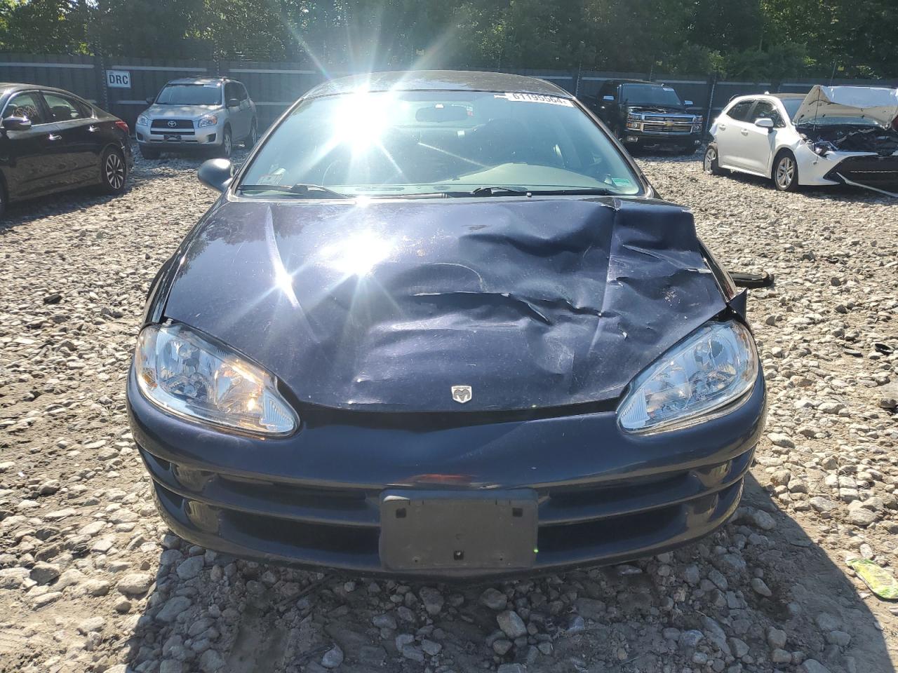 2B3HD46R32H261045 2002 Dodge Intrepid Se