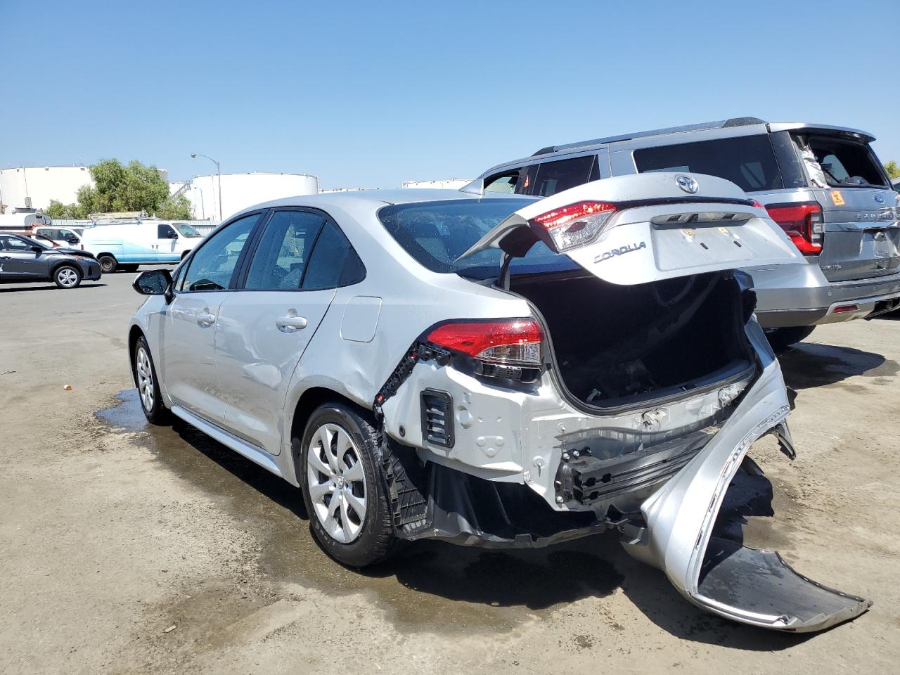 Lot #2733738417 2022 TOYOTA COROLLA LE