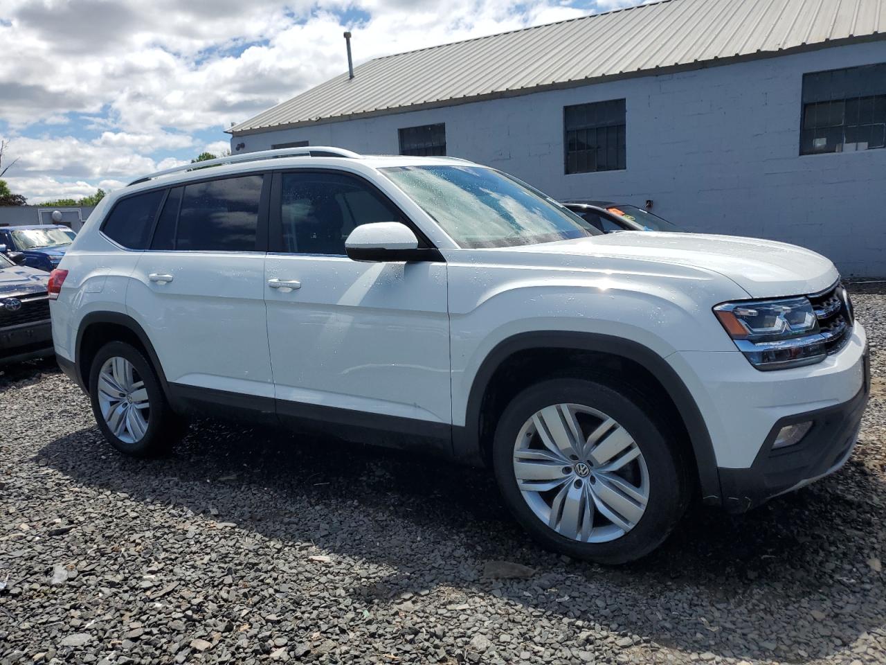 2019 Volkswagen Atlas Se vin: 1V2UR2CA9KC571557