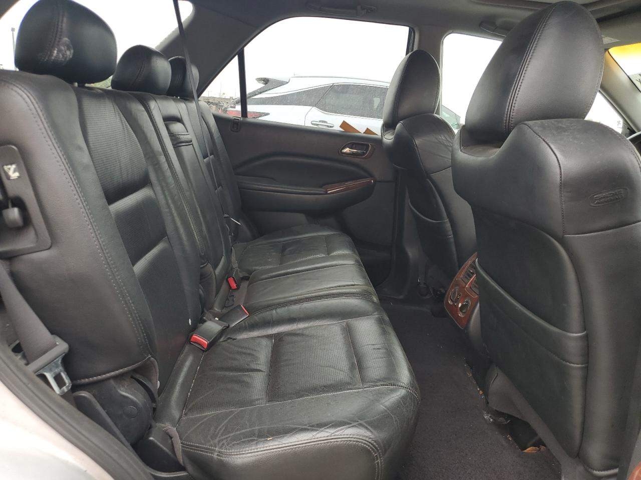 2HNYD18625H545748 2005 Acura Mdx Touring