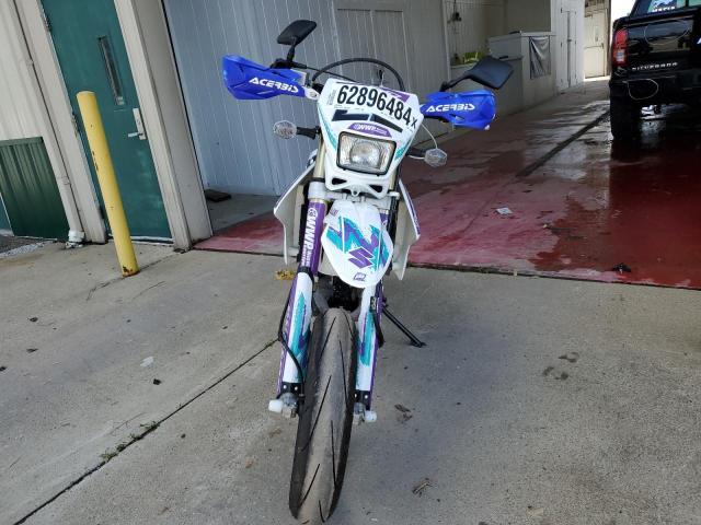2021 SUZUKI DR-Z400 SM JS1SK44A7M7100956