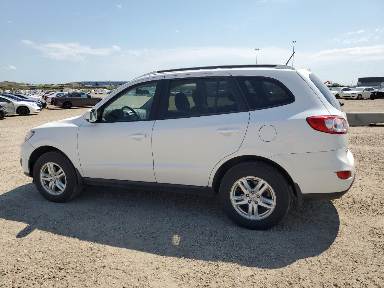 2012 Hyundai Santa Fe Gls vin: 5XYZGDAG4CG129976