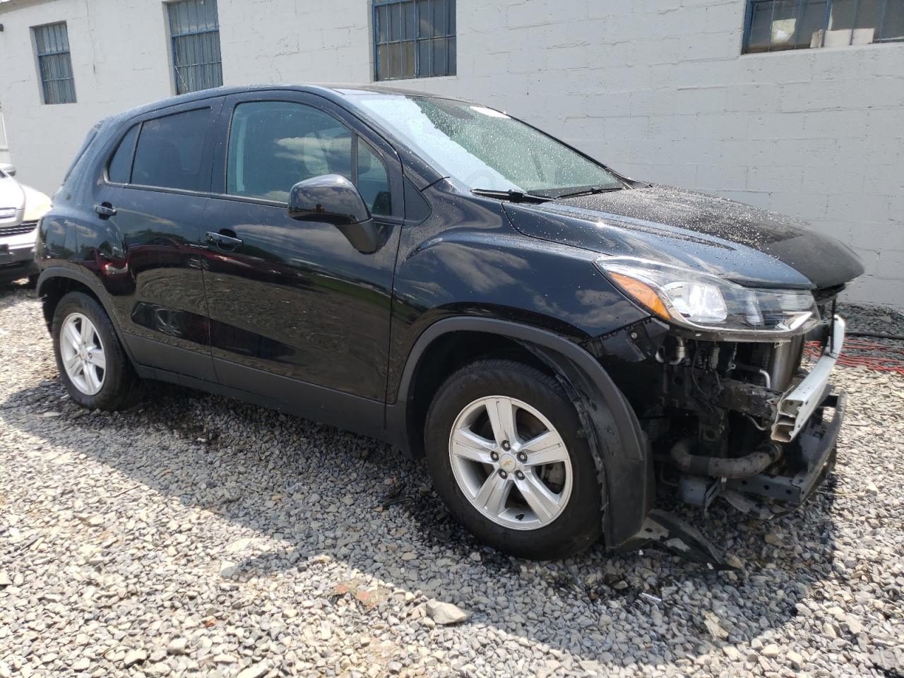 2021 Chevrolet Trax Ls vin: KL7CJKSB5MB311953