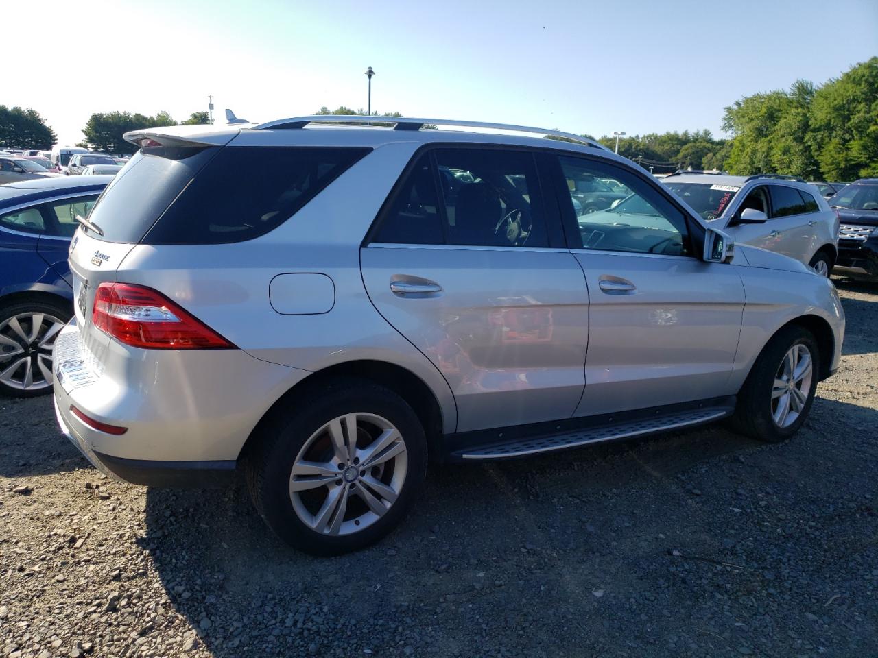 2014 Mercedes-Benz Ml 350 4Matic vin: 4JGDA5HB1EA343317