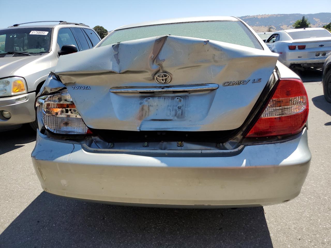 JTDBE32K940262485 2004 Toyota Camry Le