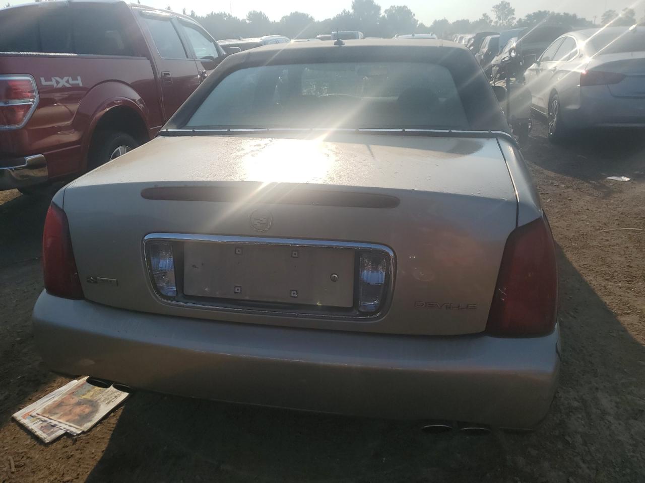 Lot #3027018764 2005 CADILLAC DEVILLE