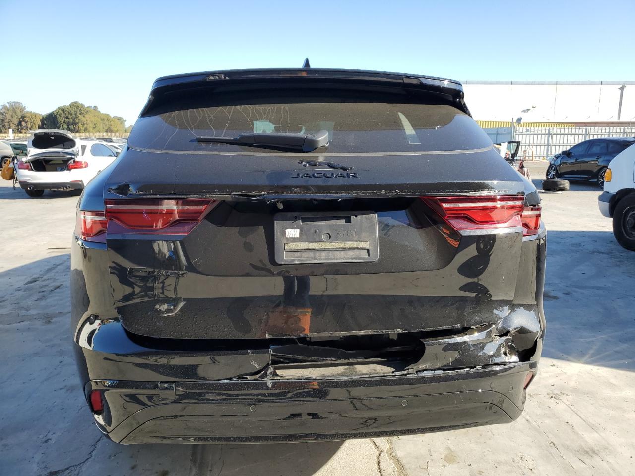 SADCJ2EX0NA698630 2022 Jaguar F-Pace S