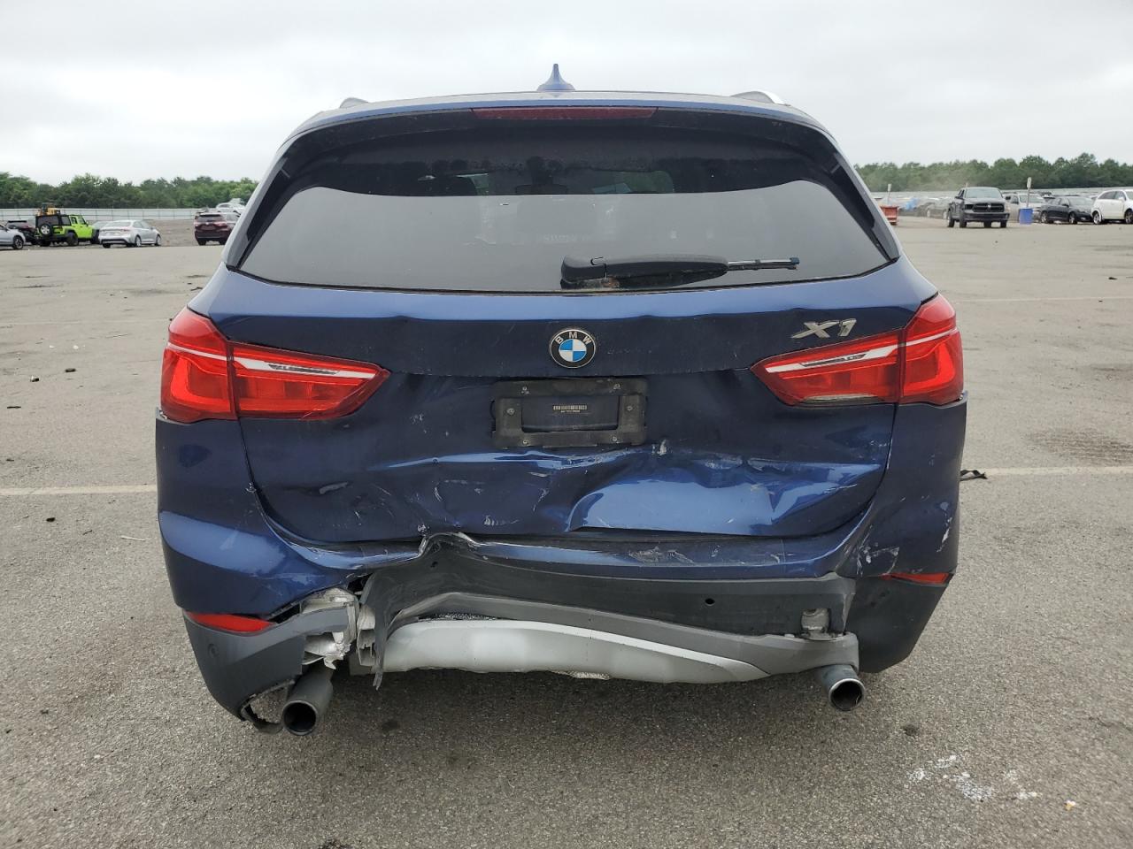 WBXHT3C35J5F90000 2018 BMW X1 xDrive28I