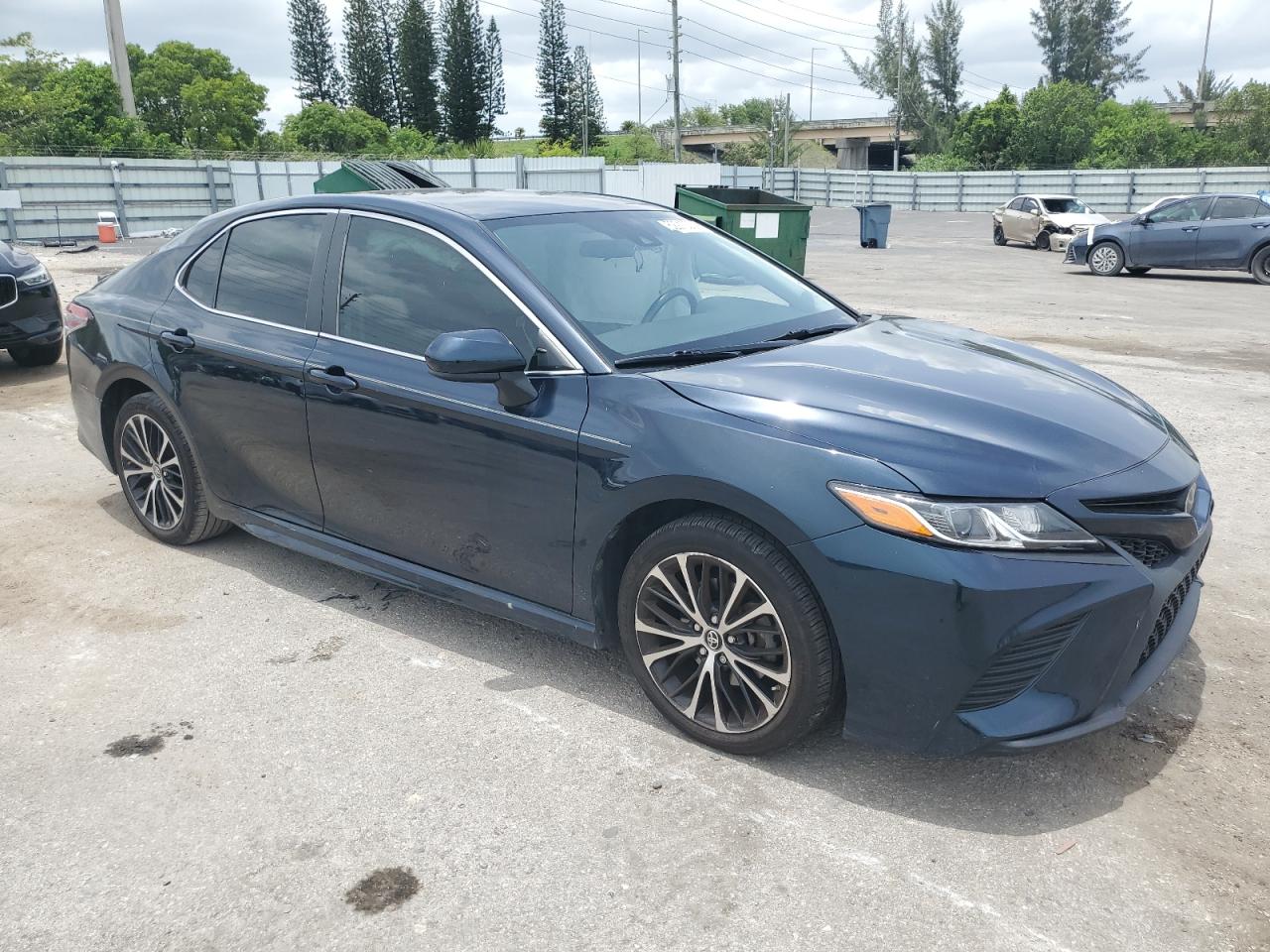 4T1B11HK3KU838676 2019 Toyota Camry L