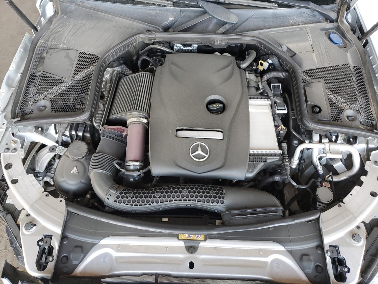 55SWF4JB6JU282324 2018 Mercedes-Benz C 300