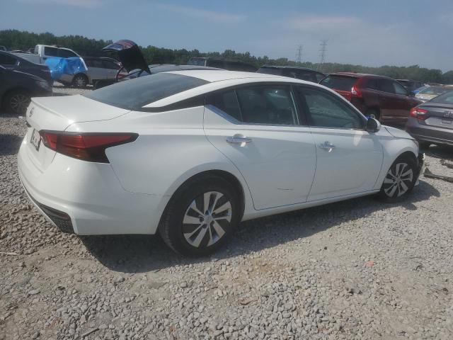 1N4BL4BVXNN355774 Nissan Altima S 3