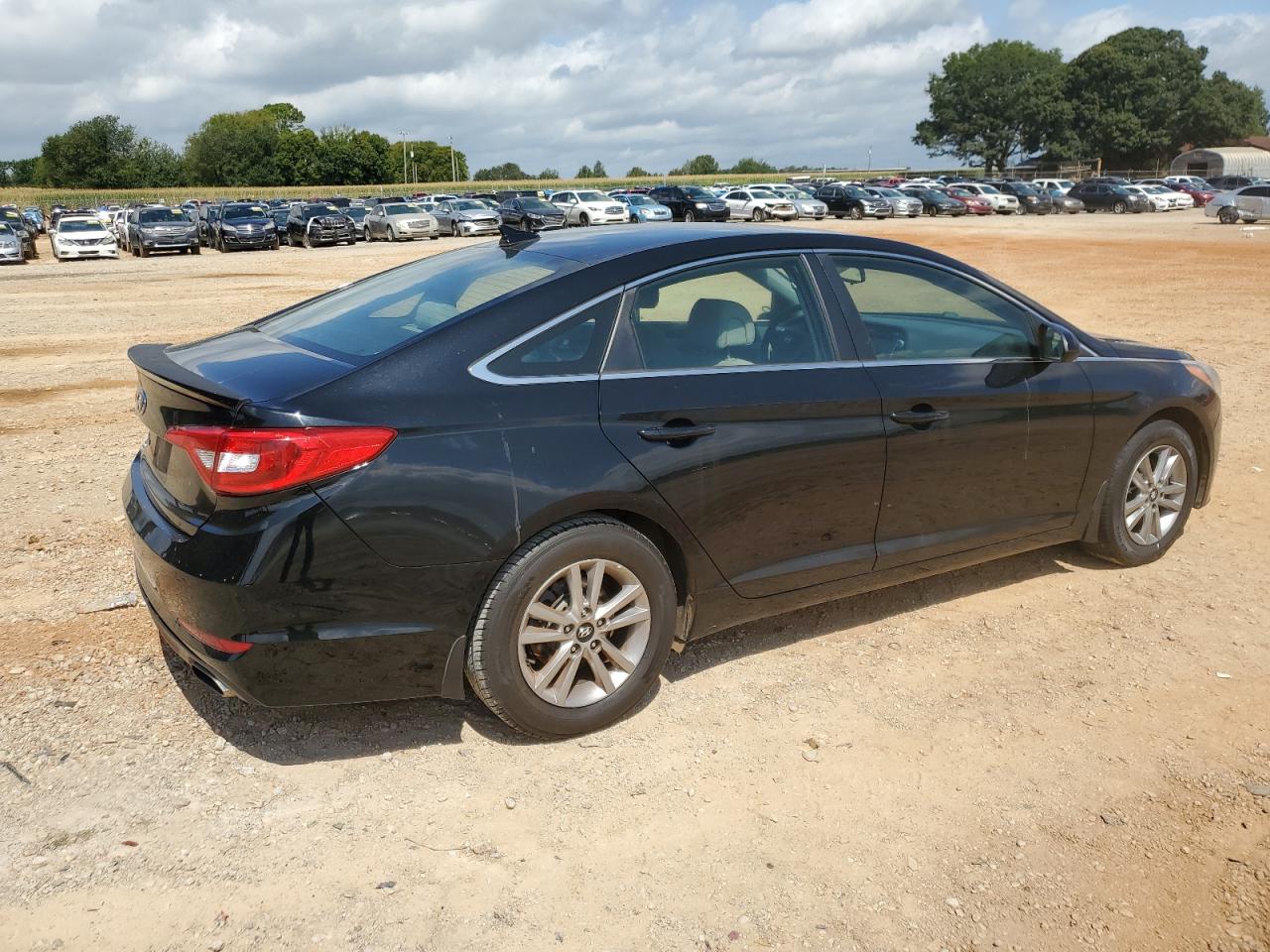 2016 Hyundai Sonata Se vin: 5NPE24AF5GH307154